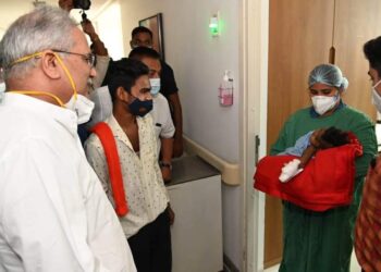 मुख्यमंत्री विशेष स्वास्थ्य सहायता योजना और डॉ. खूबचंद बघेल स्वास्थ्य सहायता योजना’ की सहायता से नन्हीं ताक्षी का निःशुल्क और सफल ऑपरेशन