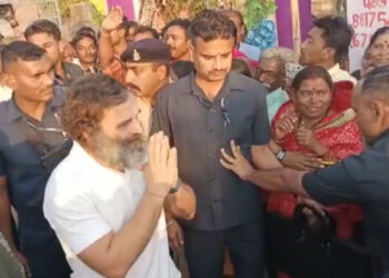 सिरपुर पहुंचे राहुल-प्रियंका, साथ में थे सीएम बघेल…