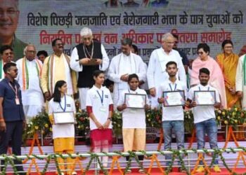 बेरोजगारी भत्ता के आवेदनों के निराकरण में सरगुजा पूरे प्रदेश में प्रथम