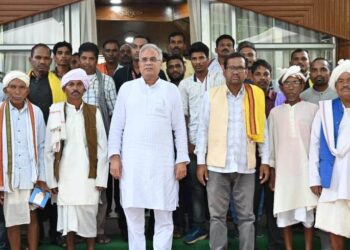 मुख्यमंत्री से मानपुर ब्लॉक गोंड समाज के प्रतिनिधिमंडल ने की सौजन्य मुलाकात