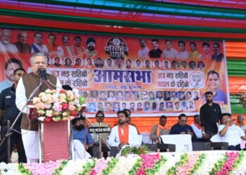 कौन सी ताकत है जो सांप्रदायिकता को भड़का रही है : डॉ. रमन सिंह