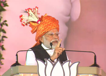 कांग्रेस सत्ता में होती है वहां अपराध और लूटपाट का राज ही चलता है : मोदी