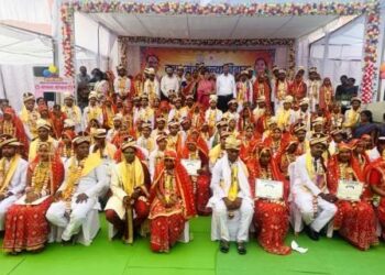 मुख्यमंत्री कन्या विवाह योजना अंतर्गत जिले के 185 वर-वधु बँधे परिणय सूत्र में