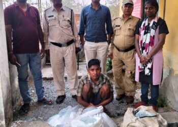 अवैध शराब : 40 हजार की महुआ शराब और लाहन जब्त