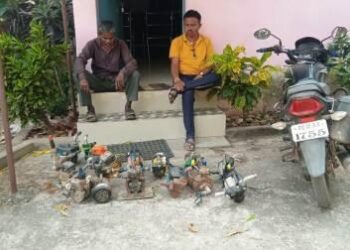 टुल्लू पम्प लगाकर पानी खींचने वालों पर की गयी कार्यवाही 12 टूल्लू पंप जप्त