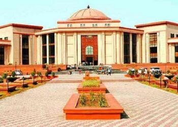 हाईकोर्ट में नकली OIC बनकर जवाब दाखिल करने पहुंचा अधिकारी