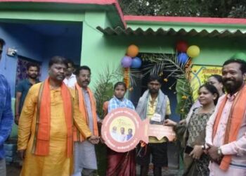 जावंगा ऑडिटोरियम के ’’आवास मेले’’ कार्यक्रम में पहुंचे कैबिनेट मंत्री केदार कश्यप