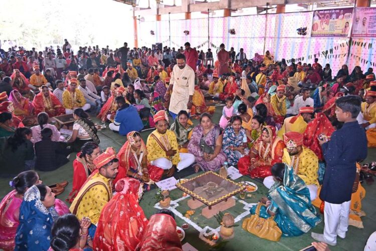 मुख्यमंत्री कन्या विवाह योजना के तहत 48 जोड़े बंधे परिणय सूत्र में