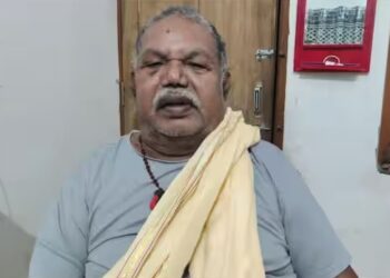 नक्सलियों ने दूसरी बार दी वैद्यराज हेमचंद मांझी को धमकी…