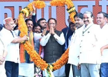 मुख्यमंत्री ने 160 करोड़ से अधिकके कार्यो का लोकार्पण एवं भूमिपूजन किया