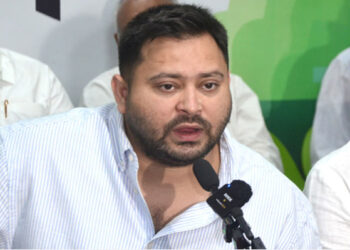 बिहार वोटर लिस्ट में अनियमितताएं ठीक नहीं हुईं तो सुप्रीम कोर्ट जाएंगे : तेजस्वी यादव